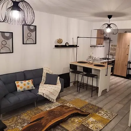 Apartament 2 Lägenhet *